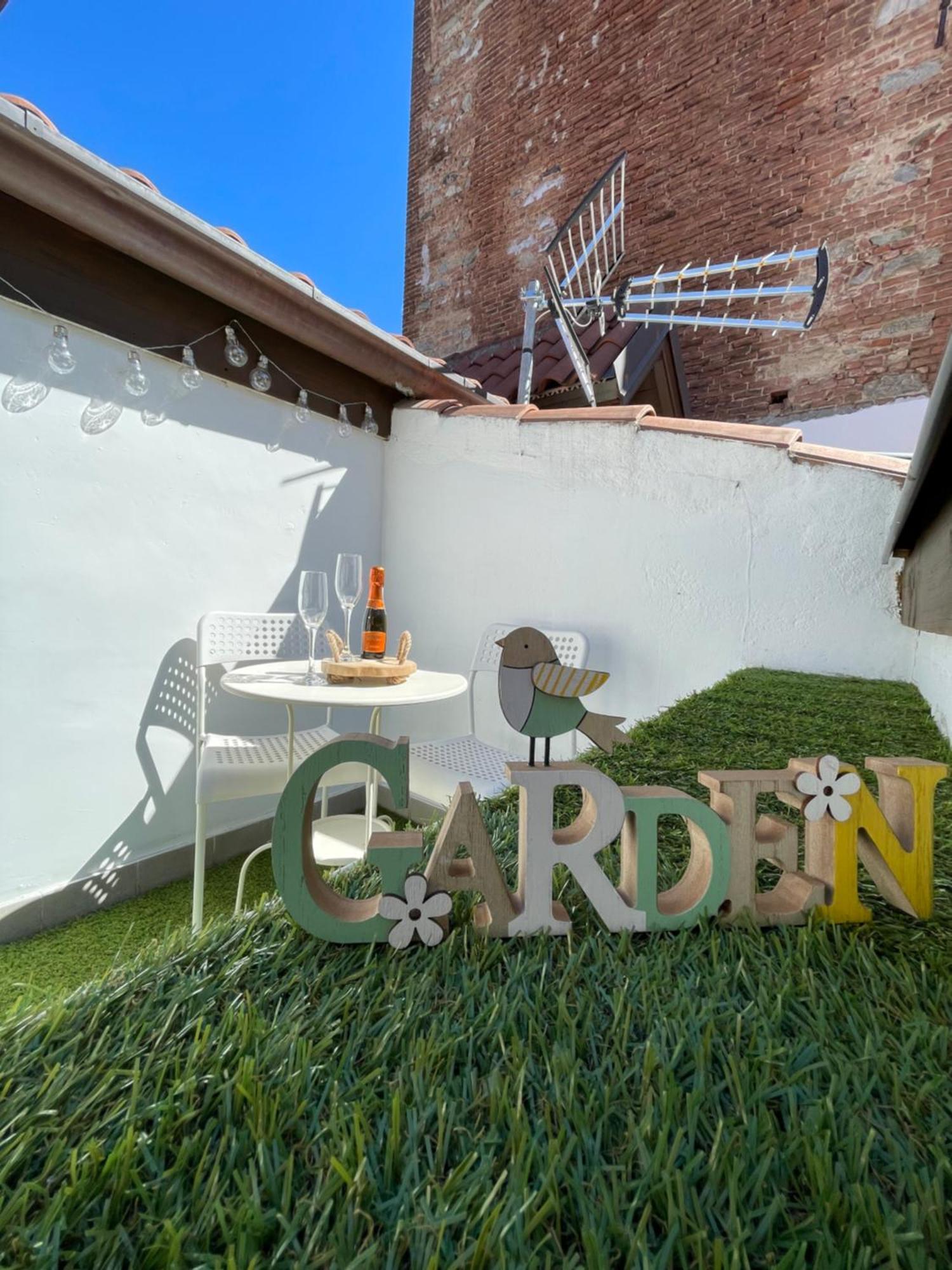 Garden House Cit Turin Apartment Exterior photo
